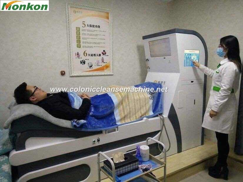 Colonic Machine UK 23